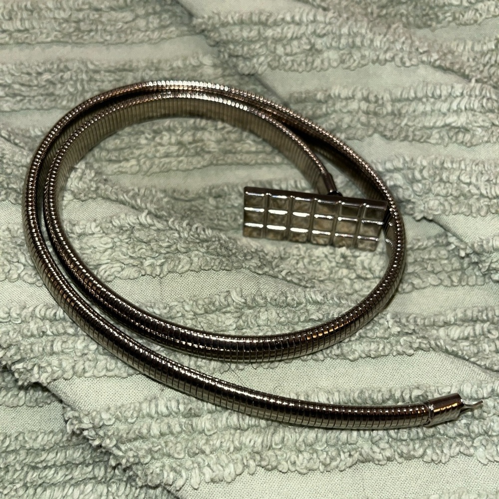 Vintage Silver Coil Women's Belt 24”-29”